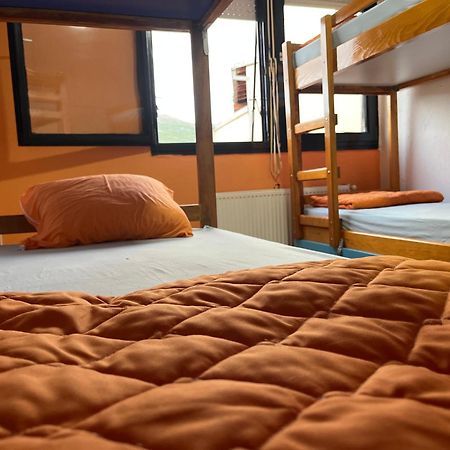 Blue Orange Lake Hostel أوهغيد المظهر الخارجي الصورة